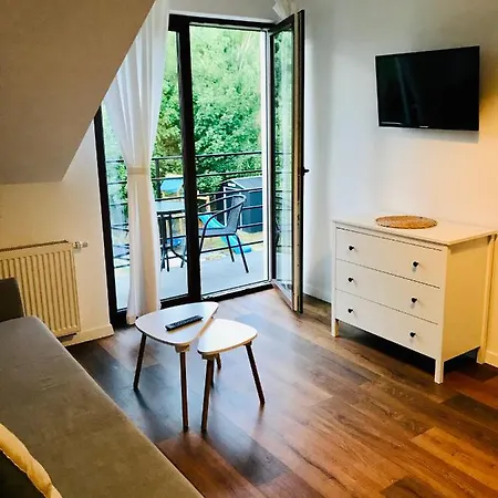 Z Balkonem Blisko Plazy Apartman *